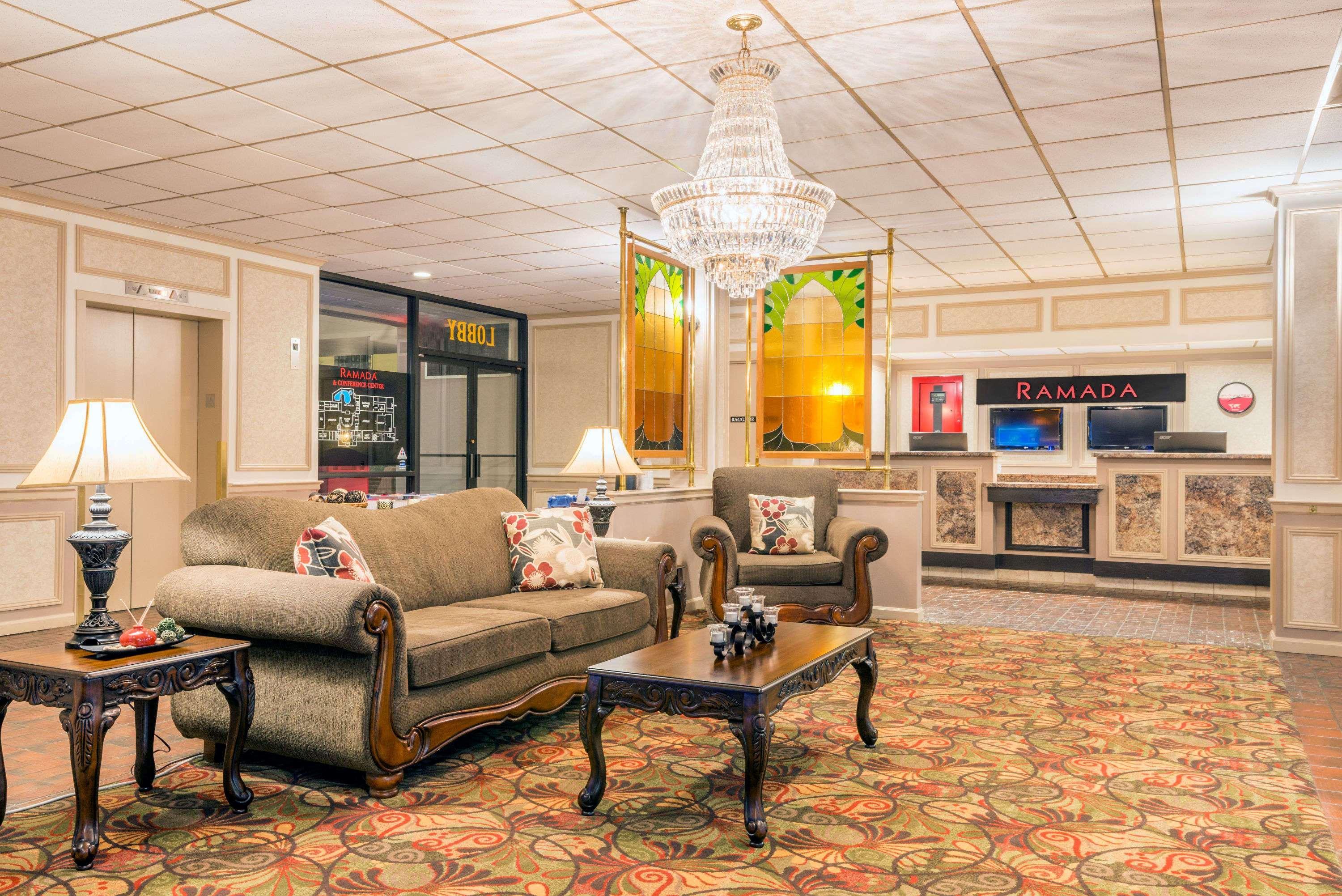 Ramada By Wyndham Paintsville Hotel & Conference Center Kültér fotó
